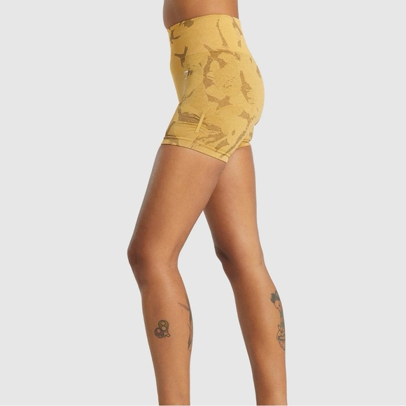 Gymshark camo shorts - Picture 4 of 4